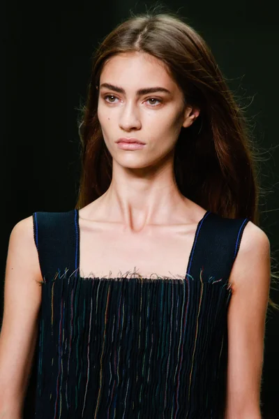 Look 26